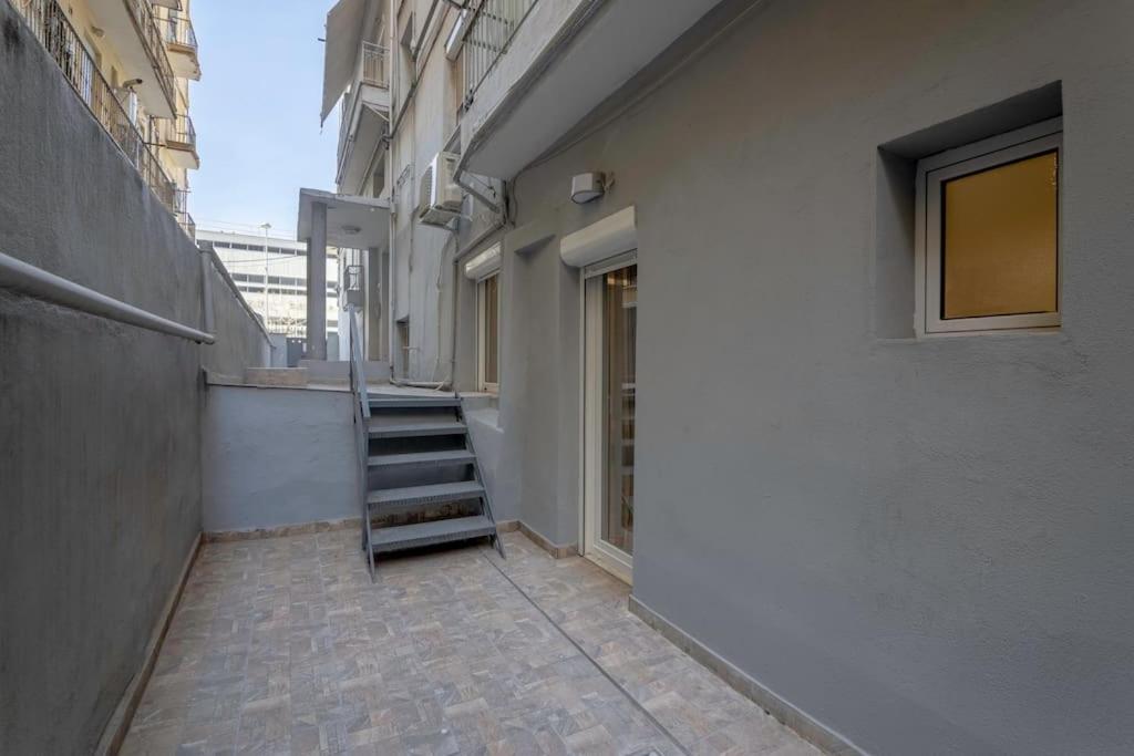 Lux Studio At French Institute Szaloniki Kültér fotó